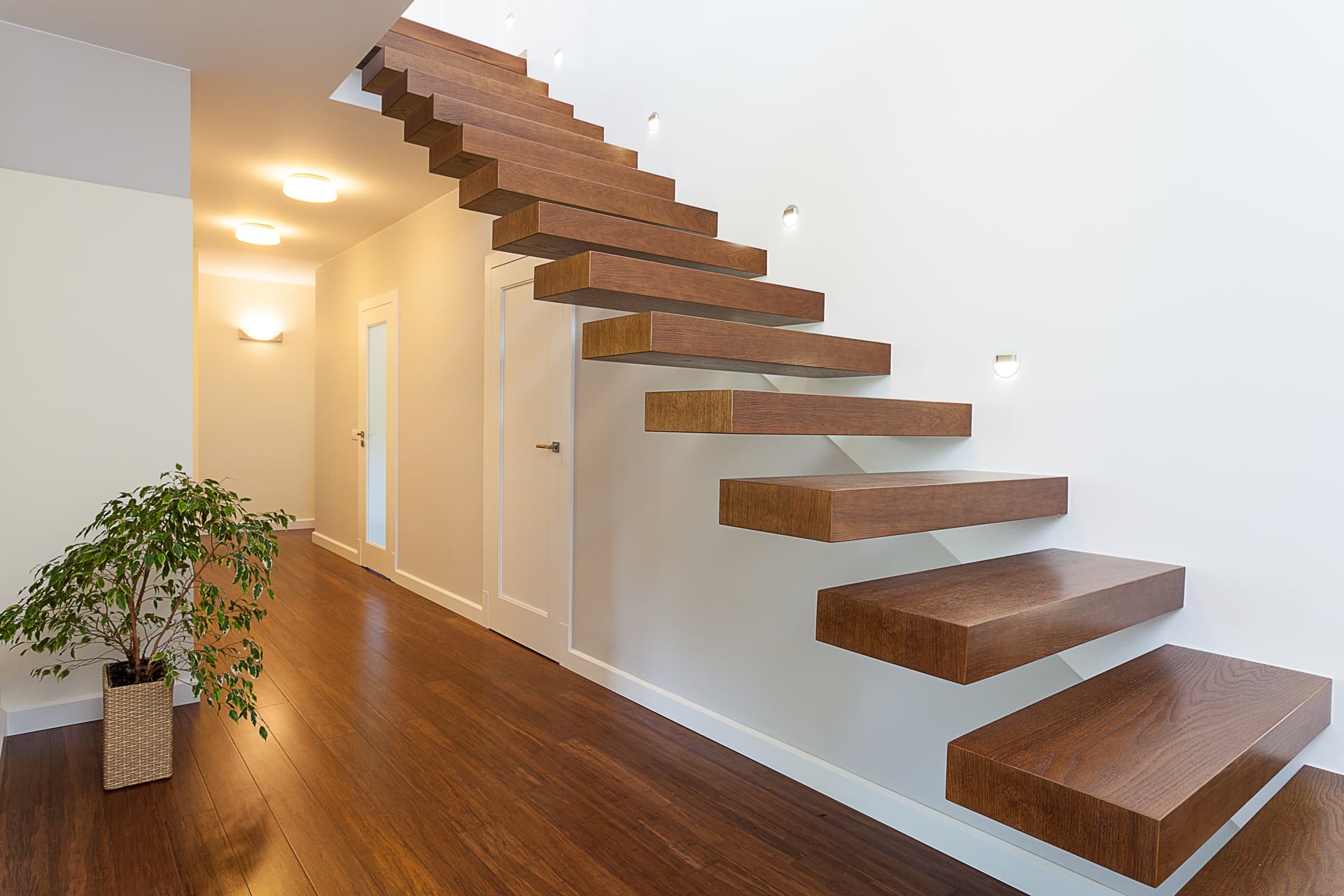 Escaleras de madera en A Coruña