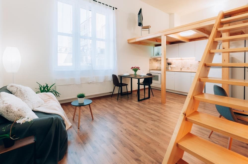 Ventajas de las tarimas macizas: por qué deberías considerarlas para tu hogar